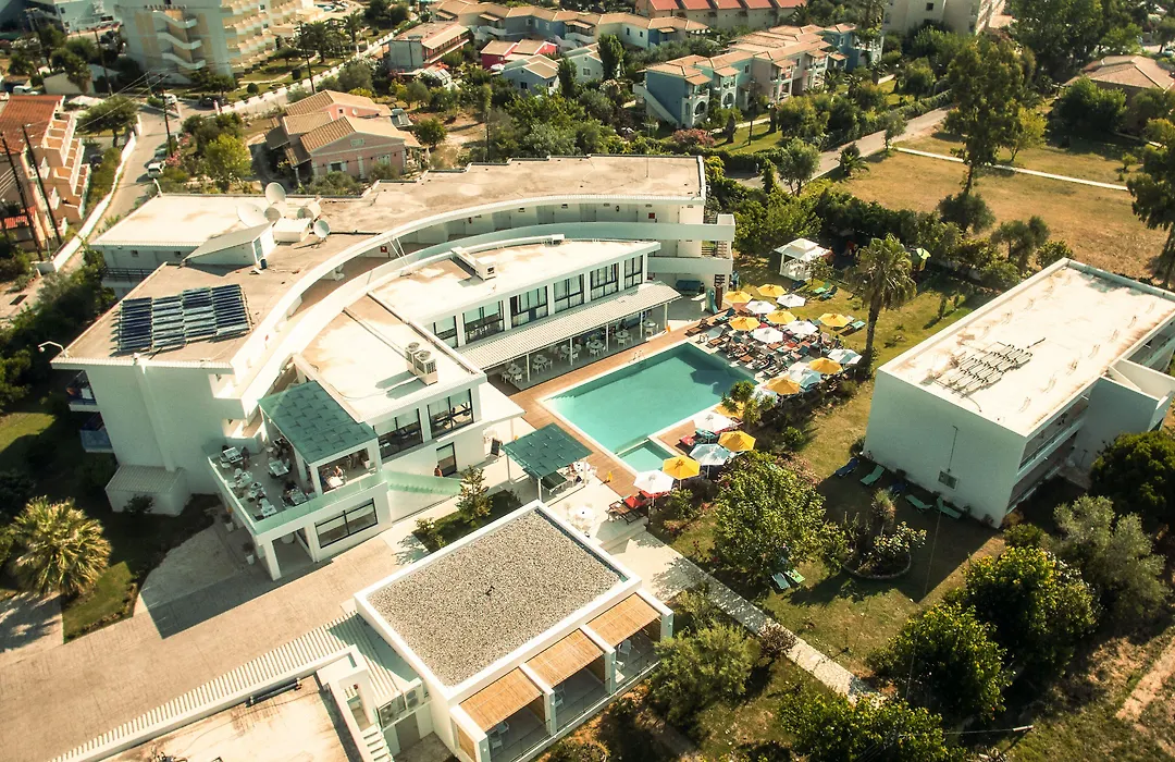 Nasos Hotel & Resort-1